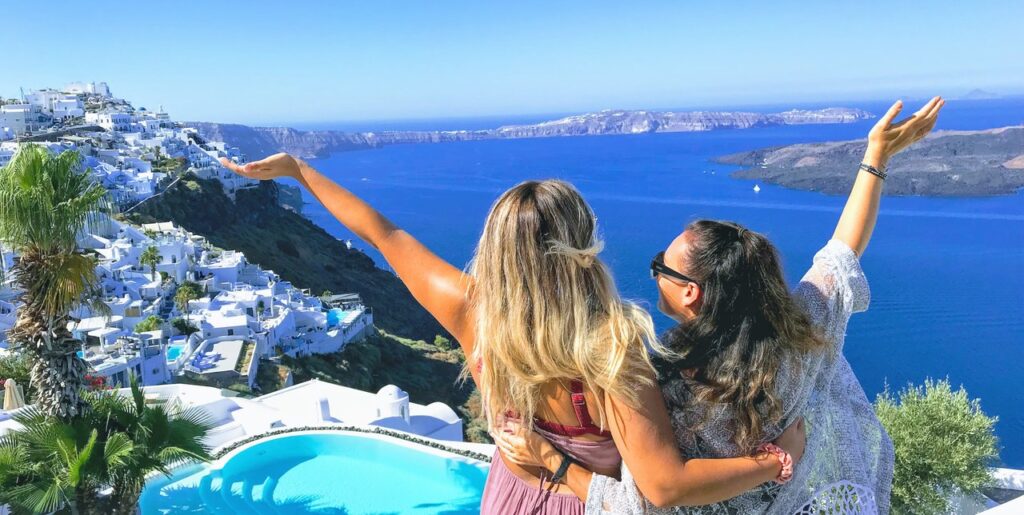 Santorini Sightseeing Guided Tour with Wine Tasting